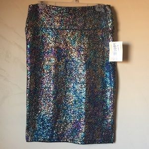 UNICORN 🦄 Mermaid 🧜🏻‍♀️ oil slick Cassie size M